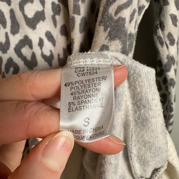 Chaser Cheetah Animal Print Long Sleeve Pullover Sweatshirt Women's Small - Picture 4 of 6